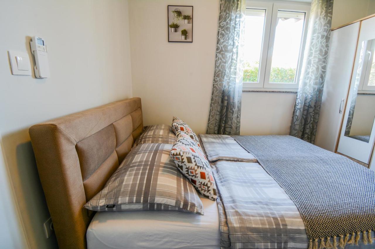 Apartment Piccolo For 2 Zadar Buitenkant foto